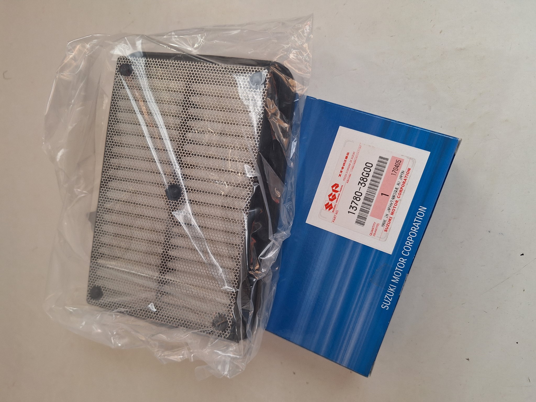 Bild von SUZUKI  LUFTFILTER  13780-38G00